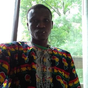 Meet your Posher, Moustapha